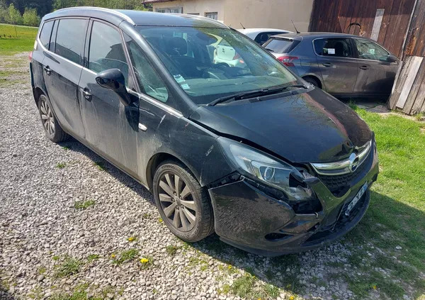 opel Opel Zafira cena 13900 przebieg: 282000, rok produkcji 2014 z Mielec